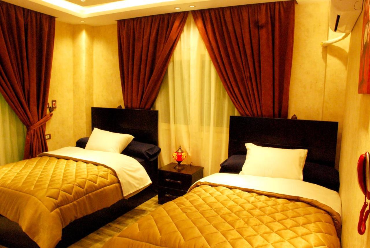 Pyramids Planet Hotel Ghatati Екстериор снимка