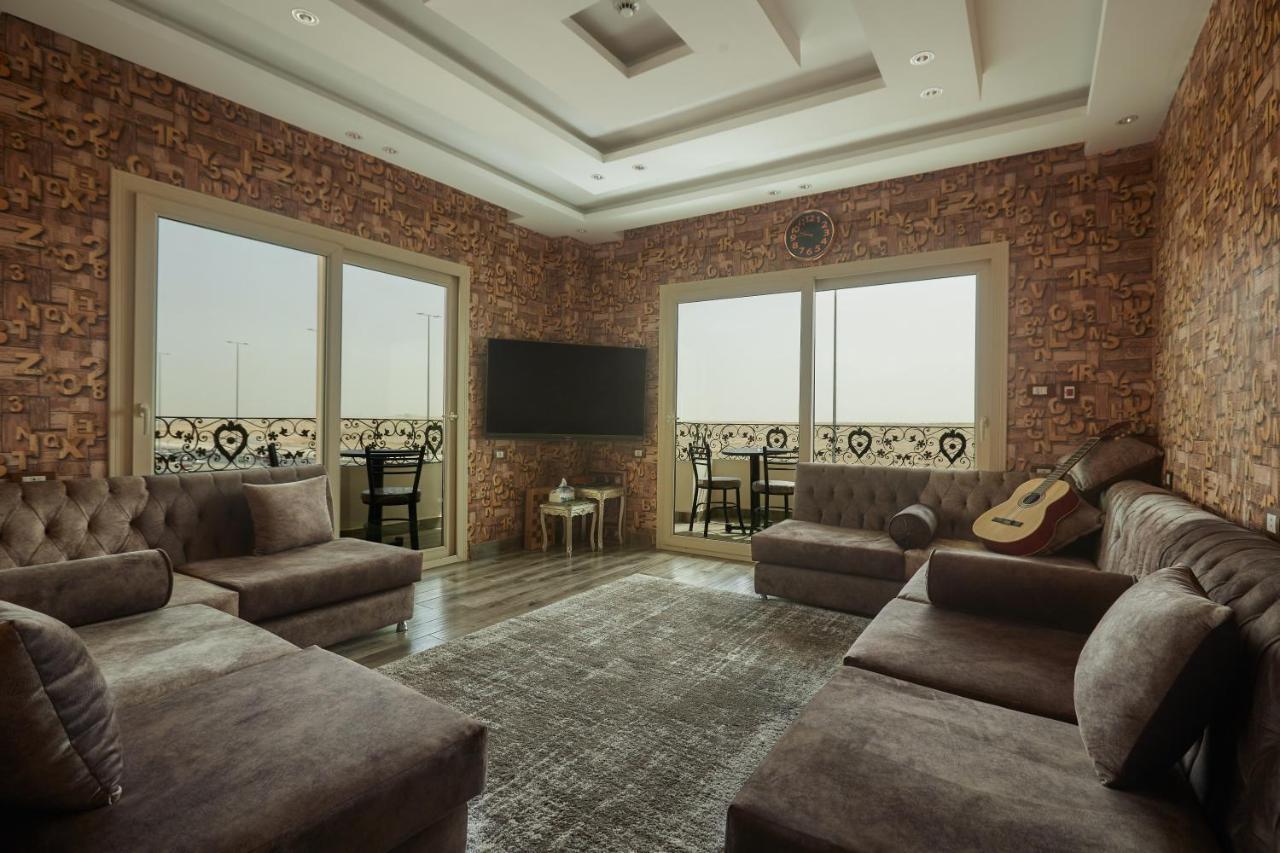 Pyramids Planet Hotel Ghatati Екстериор снимка